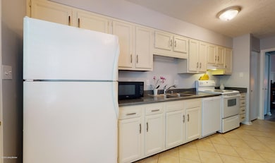 10753-Colonial-Woods-Ct-0011