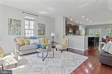 7248 Dorchester Woods Ln, Hanover, MD 21076 - photo 6