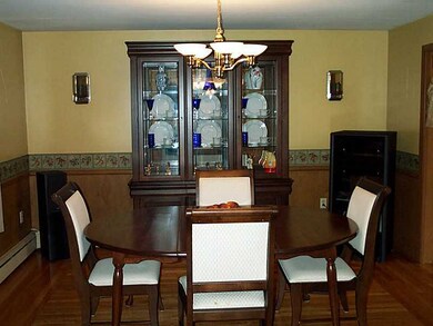 32 Roger Williams Dr, Greenville, RI 02828 - photo 7