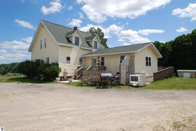 1734 Green Rd, West Branch, MI 48661 - photo 7