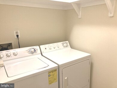 4310R Cannon Ridge Ct unit 90, Fairfax, VA 22033 - photo 4