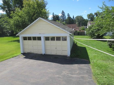 15 Worden Rd, Schenectady, NY 12302 - photo 5