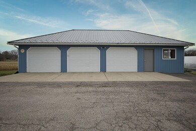 8615 Dexter Chelsea Rd, Dexter, MI 48130 - photo 3