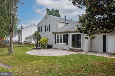 11104 Pinion Ct, North Potomac, MD 20878 - photo 4