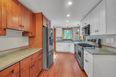 211 Mendon St, Hopedale, MA 01747 - photo 5