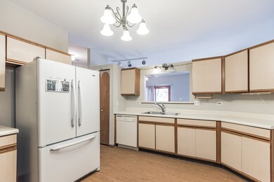 1662 Commodore Ct unit 1, Schaumburg, IL 60193 - photo 5
