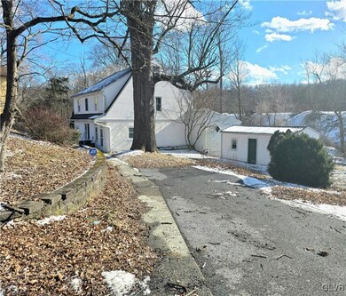 200 Maple Ave, Marlin, PA 17951 - photo 3