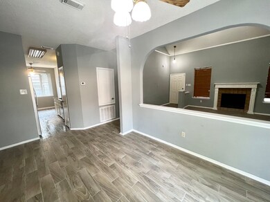 8035 Trail Side Dr, Houston, TX 77040 - photo 7