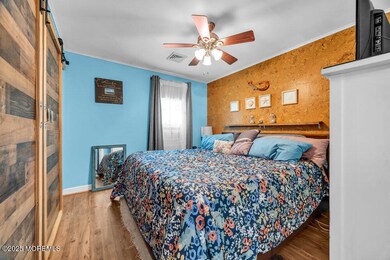 365 Atlantic Ave, North Middletown, NJ 07748 - photo 4