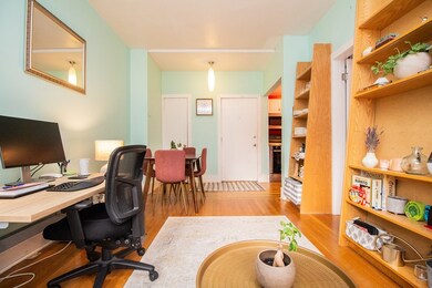 34 Winchester St unit 2, Brookline, MA 02446 - photo 2