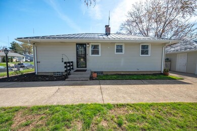 3237 Towers Ct S, Columbus, OH 43227 - photo 6