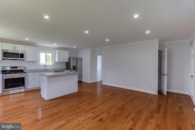 1028 Ward St, Laurel, MD 20707 - photo 5