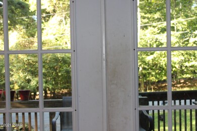 1078 Rainbow Dr, Lake Ariel, PA 18436 - photo 2