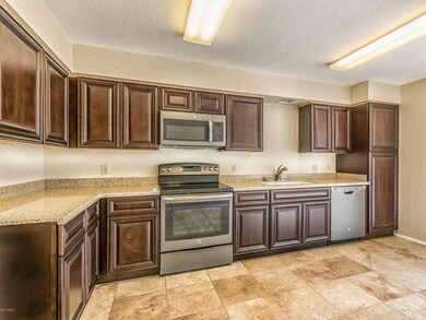KITCHEN_2