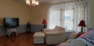 Living Room with bay window