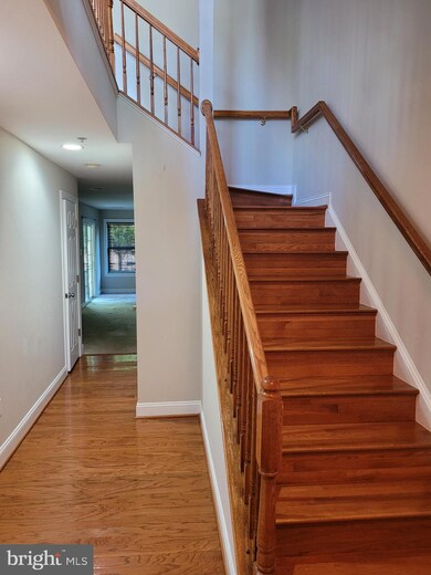 8507 Ice Crystal Dr, Laurel, MD 20723 - photo 3