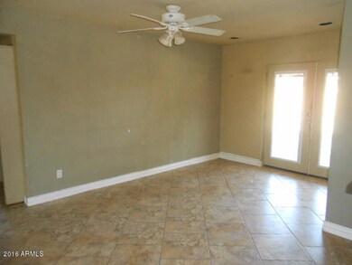 023-476479 Dining Room