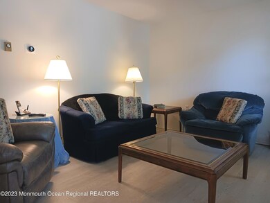 68 Sunset Rd unit 61, Whiting, NJ 08759 - photo 4