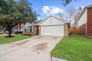 10118 Fallmont Cir, Houston, TX 77086 - photo 3