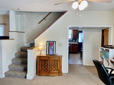 271 12th St NW, Cedar Rapids, IA 52405 - photo 3