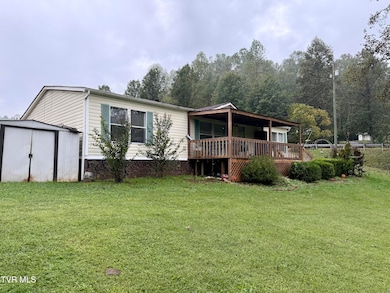 861 Hickory Tree Rd, Bristol, TN 37620 - photo 4