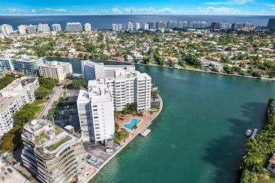 Blair House unit 2-DW, Bay Harbor Islands, FL 33154 - photo 6