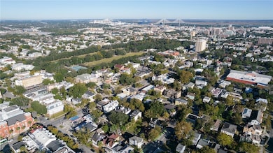 217 E Park Ave, Savannah, GA 31401 - photo 3