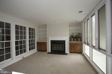 10703 Kings Riding Way unit 201, Rockville, MD 20852 - photo 7