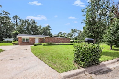 2401 Jim Lee Rd, Tallahassee, FL 32301 - photo 3