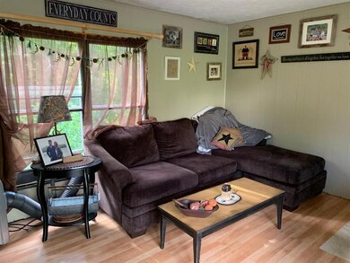 130 Kellogg St, Hardwick, VT 05843 - photo 4