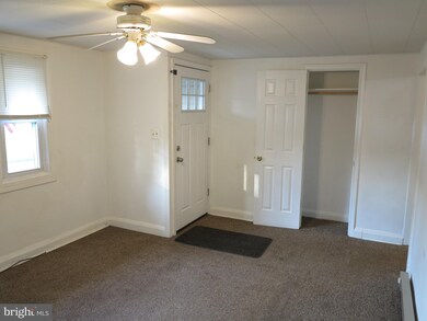 6712 Breezy Dr, Warrenton, VA 20187 - photo 7