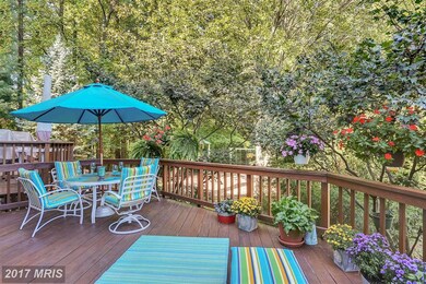 9686 Woodhenge Ct, Burke, VA 22015 - photo 3