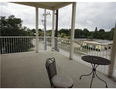 3940 N Flagler Dr unit 305, West Palm Beach, FL 33407 - photo 5