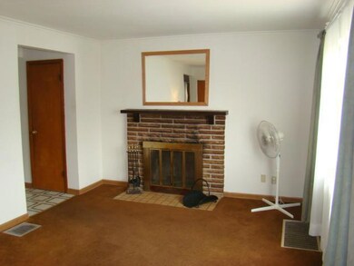 624 Raleigh Dr, Columbus, OH 43228 - photo 5