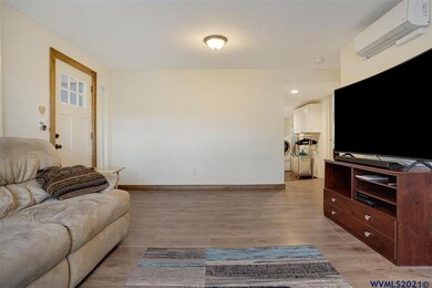 11012 Teeters Rd, Lyons, OR 97358 - photo 5