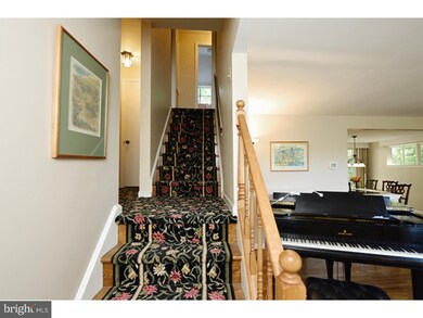 719 Woodfield Rd, Villanova, PA 19085 - photo 4