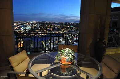Balcony_Dining