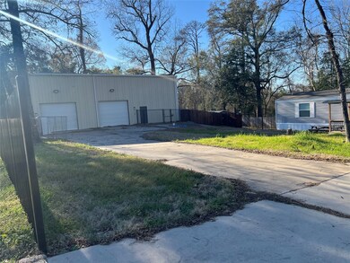 11518 Bogs Rd, Tomball, TX 77375 - photo 5