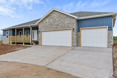2-web-or-mls-20220606-DSC08144