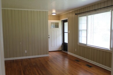 1213 8th Ave, Albany, GA 31707 - photo 3
