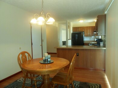 5376 Sawatch Dr, Columbus, OH 43228 - photo 6