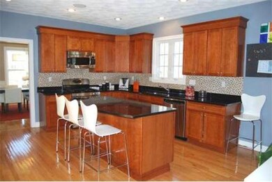 33 Liberty Rd, Bedford, MA 01730 - photo 6