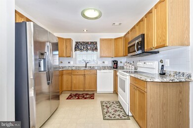 2509 Shelley Cir unit 3B, Frederick, MD 21702 - photo 5