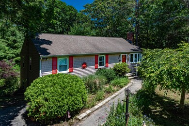 5 Thom Ave, Buzzards Bay, MA 02532 - photo 2