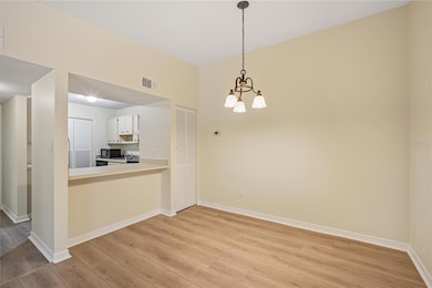 6002 Laketree Ln unit L, Temple Terrace, FL 33617 - photo 7