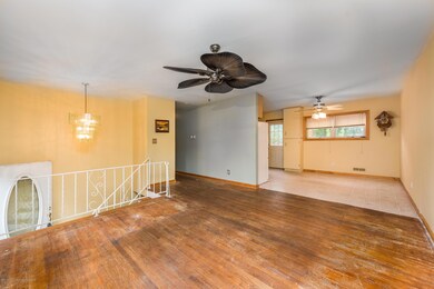 7 Darien Cir-13