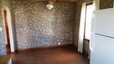 133 Camden Ave, Buckhannon, WV 26201 - photo 7