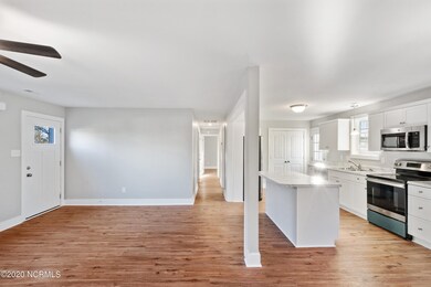 611 Aztee Rd, Jacksonville, NC 28540 - photo 5