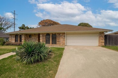 429 Miranda Terrace, Bedford, TX 76021 - photo 2