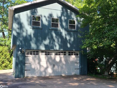 2 story garage- heated & cooled 2nd story, full ba